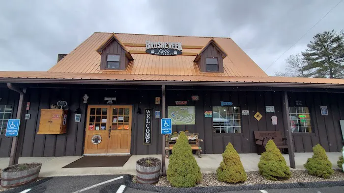 Brushcreek Falls Resort Picture 6