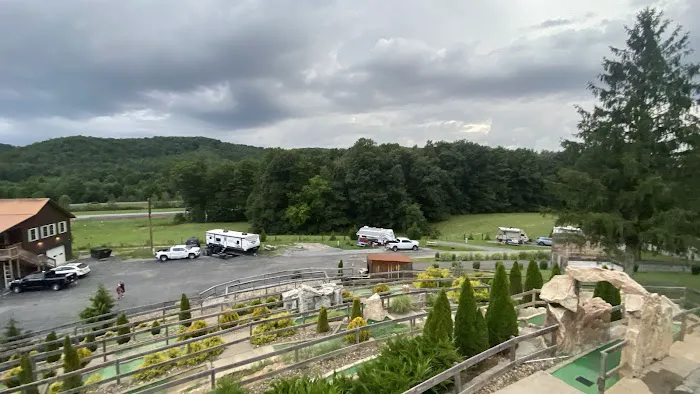 Brushcreek Falls Resort Picture 5