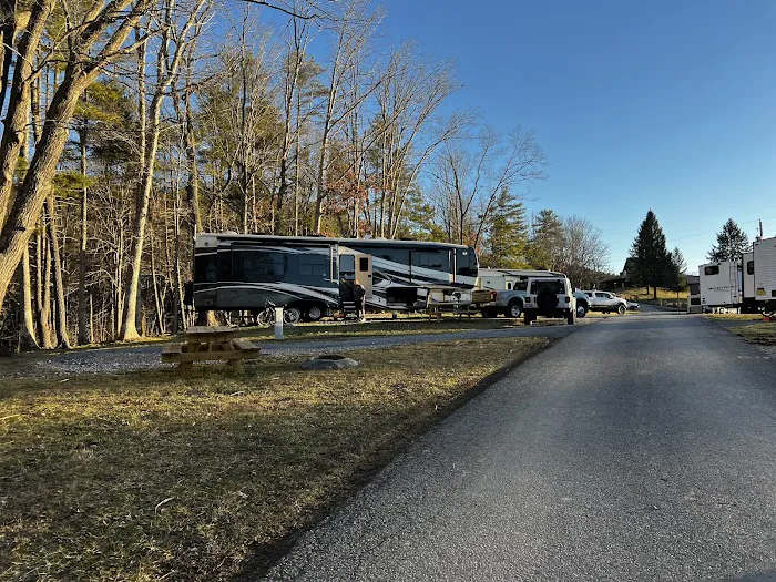 Brushcreek Falls Resort Picture 9