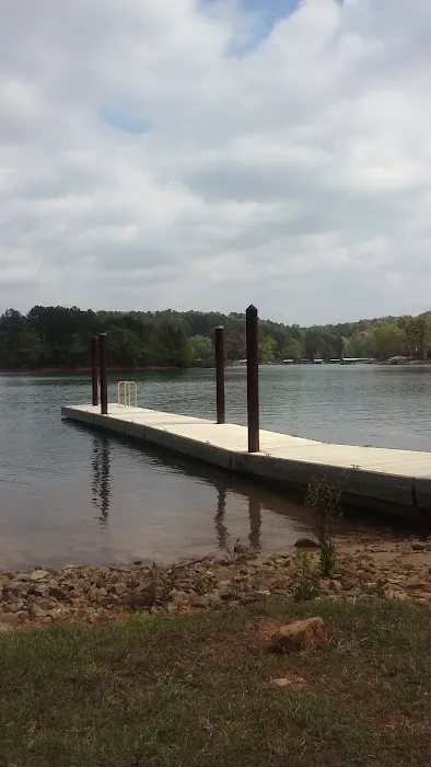 Ralph's RV Park Picture 1