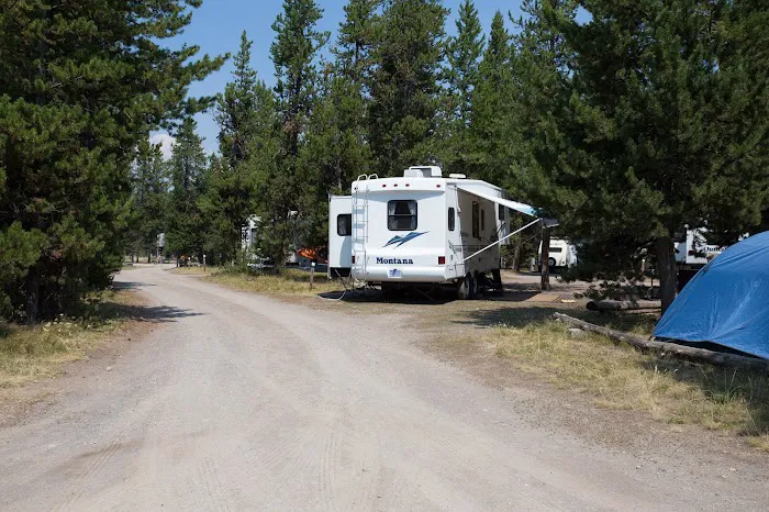 Headwaters Campground & RV Park Picture 3