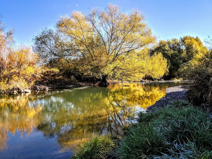 Eagle Park & Campground Picture 4