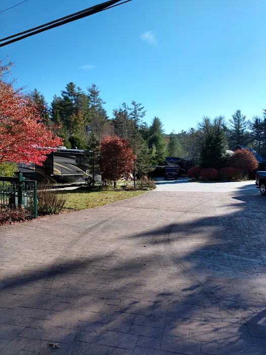 Highlands Hidden Creek RV Resort Picture 10