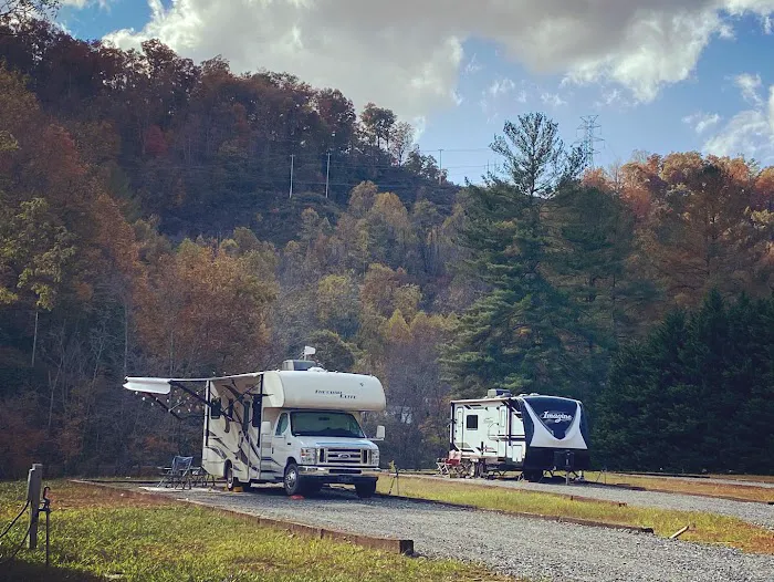 Speckled Trout River Club and RV Park Picture 6