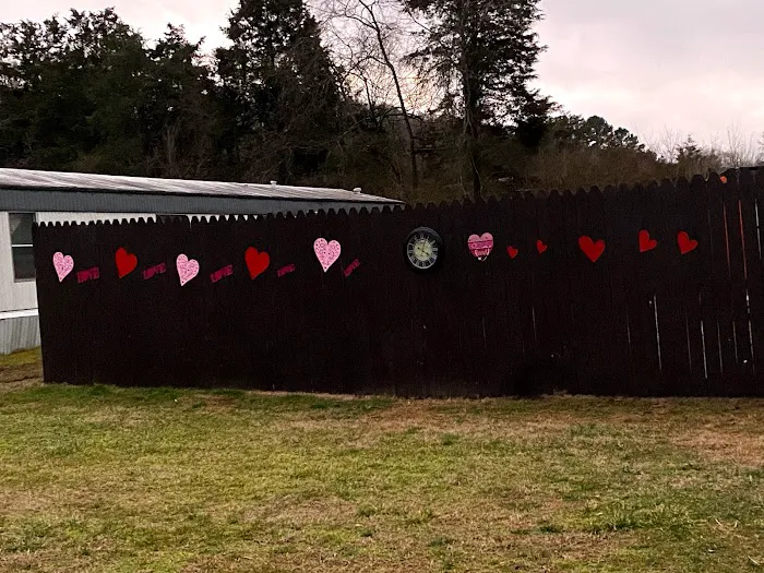 Rifle Range Estates MHC Picture 2