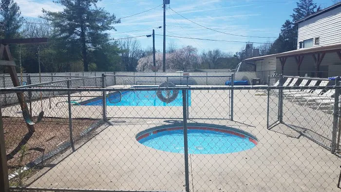 Volunteer Park Family Campground Picture 2