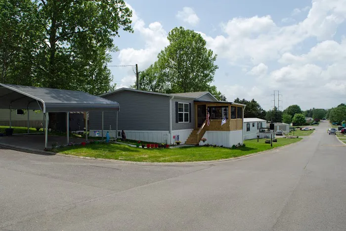 Bloomfield Hills Manufactured Home Community Picture 2