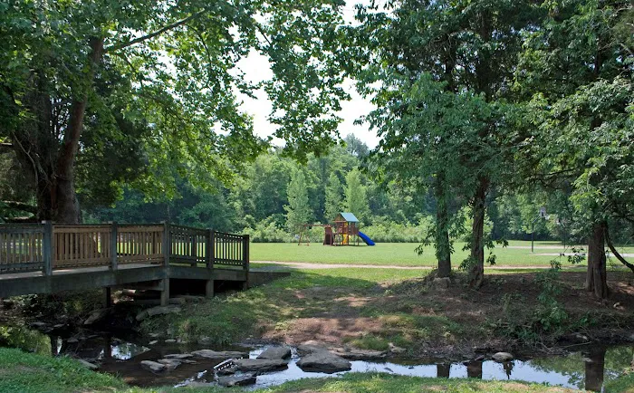 Bloomfield Hills Manufactured Home Community Picture 3