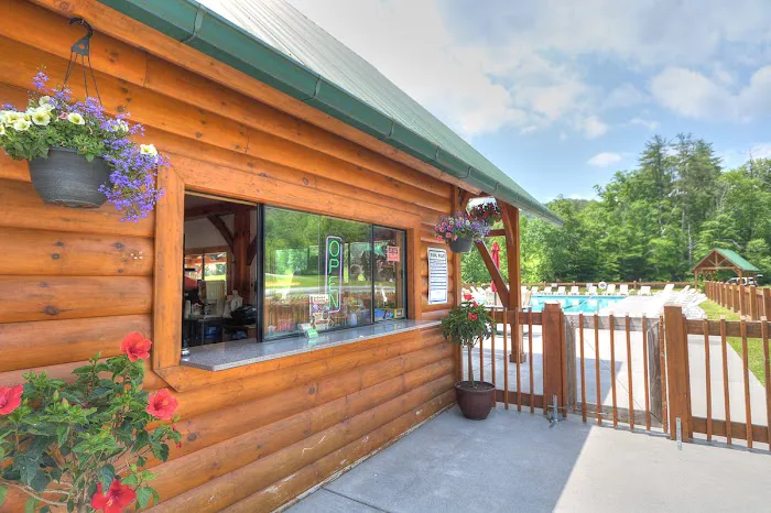 Honeysuckle Meadows RV Park Picture 1