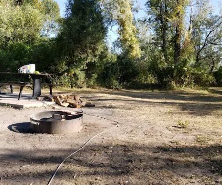 Twin Bridges Campground