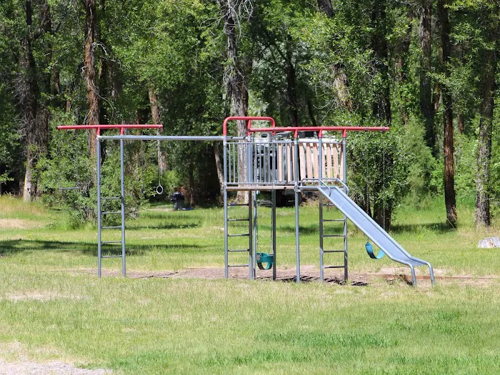 Twin Bridges Campground Picture 2