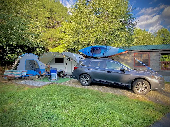 The Great Outdoors RV Resort Picture 4