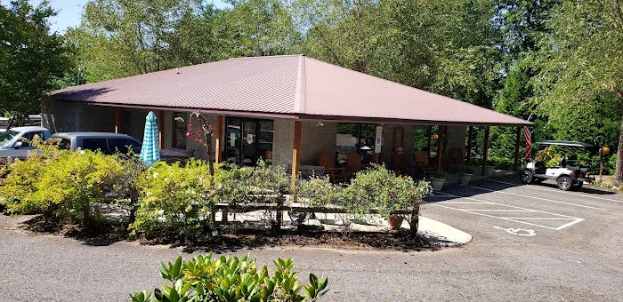 The Great Outdoors RV Resort Picture 9