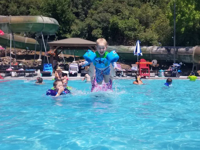 Heise Hot Springs Inc Picture 7