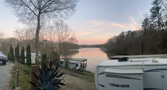 Keowee Falls RV Park Picture 9