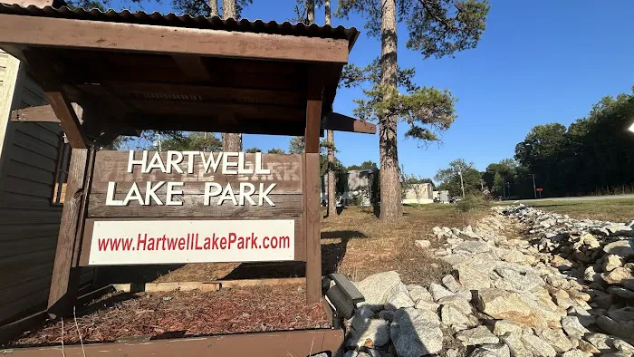 Hartwell Lake Mobile Home Park Picture 3