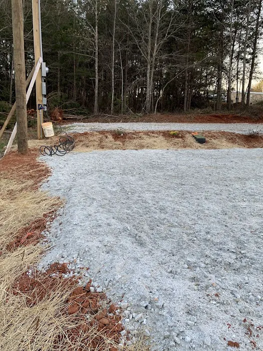 F and R RV Park Picture 6