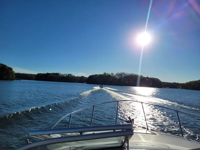 The Point RV at Lake Hartwell Picture 7