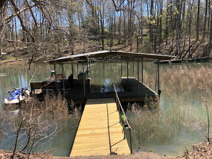 Little Creek RV and Tiny House Resort Picture 2