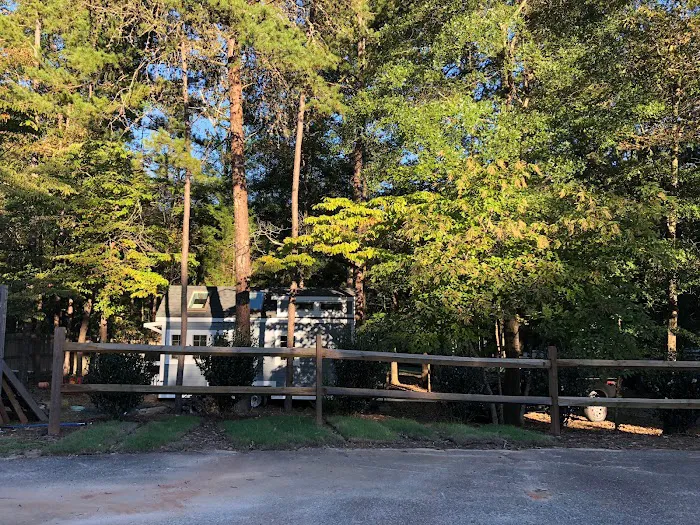 Little Creek RV and Tiny House Resort Picture 3