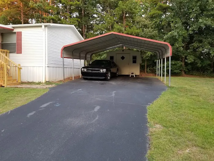 Near Lakes Mobile Home Community Picture 1