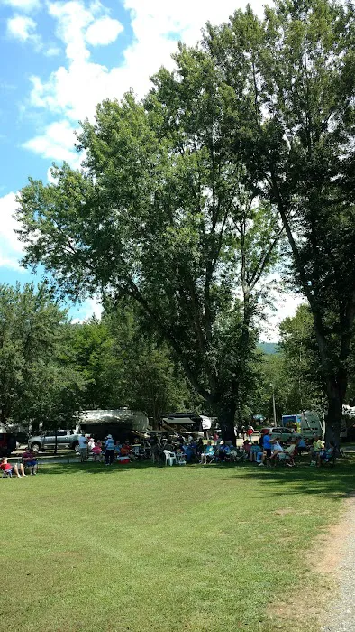 Cullasaja River RV Park Picture 8