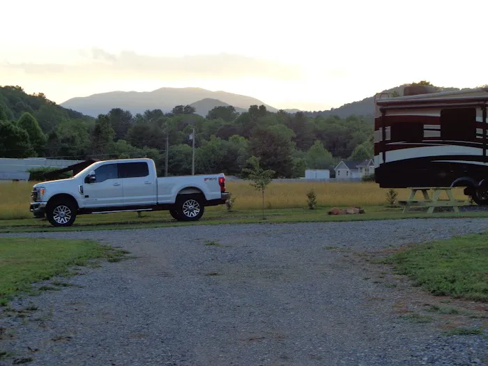 GEM CITY RV RESORT Picture 1