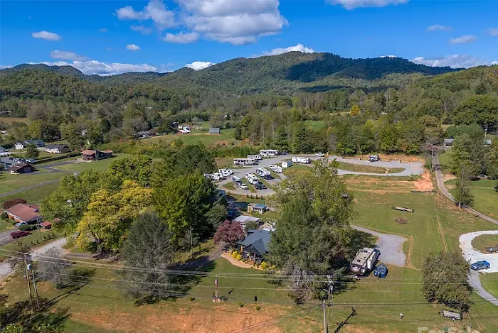 GEM CITY RV RESORT Picture 3