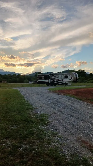 GEM CITY RV RESORT Picture 6