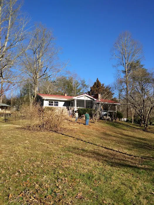 Mr Whskers Catfish Pond RV Prk Picture 2