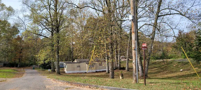 Hidden Ridge Mobile Home Park Picture 3