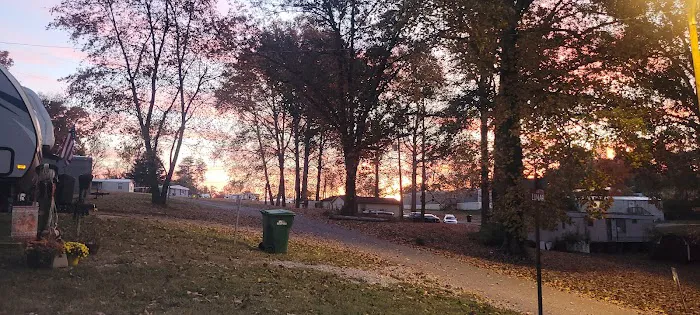 Hidden Ridge Mobile Home Park Picture 9