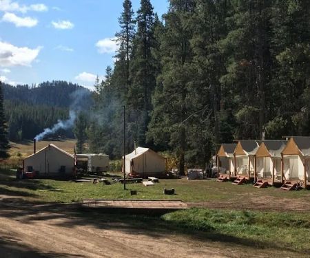 Glamping on the Greys