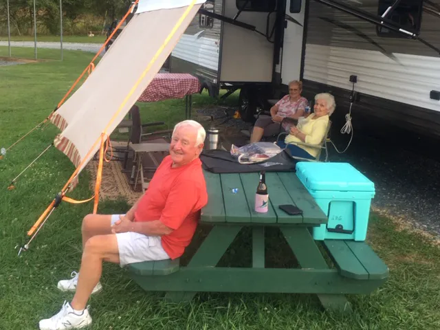 Stecoah Valley RV Resort Picture 10