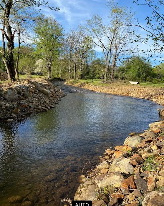 Sweetwater sights RV and cabins Picture 3