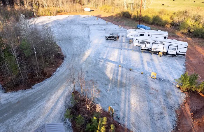 Fox Crossing RV Park Picture 4