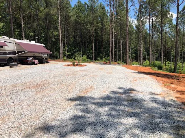 Pine Hill Campground and RV Park Picture 5