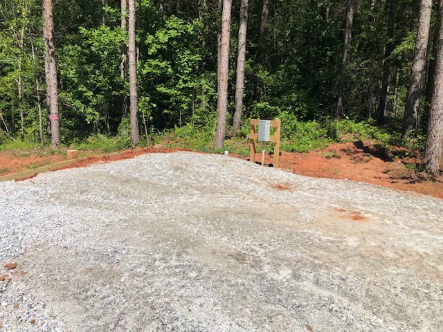 Pine Hill Campground and RV Park Picture 6