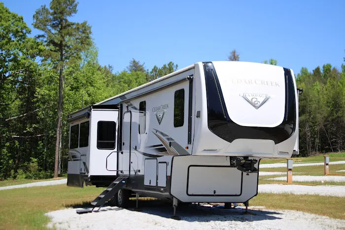 Woodlake RV Park GA Picture 9