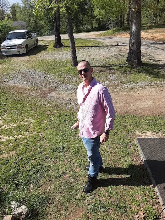 Daisy Estates Mobile Home Park Picture 6