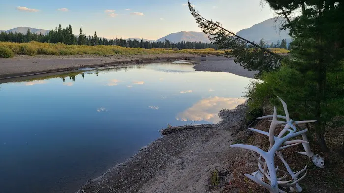 Three Mile Bend Picture 2