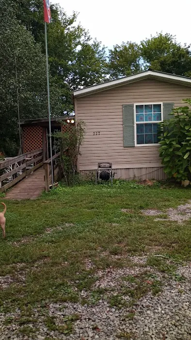 Kensington Place Mobile Home Park Picture 8