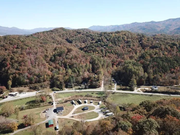 Bluebird Valley Campground and RV Park Picture 4