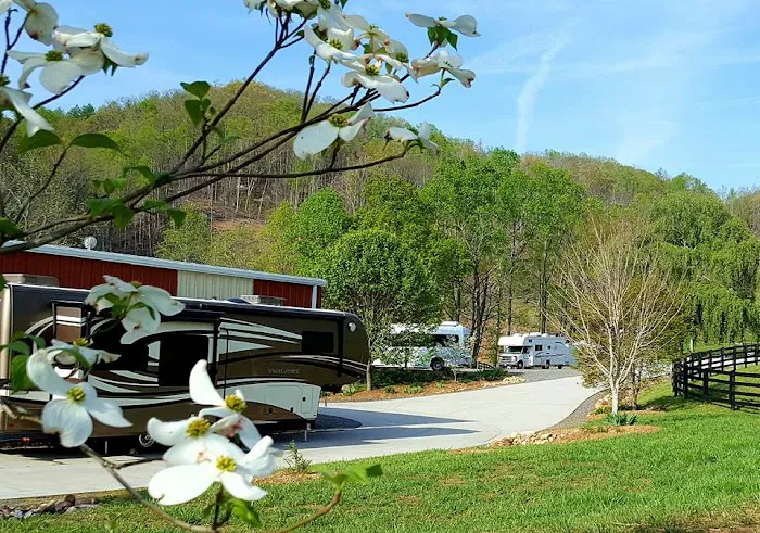 Walnut Hollow RV Ranch Picture 3