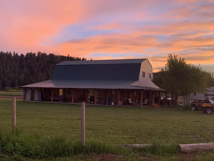 Tincup Mountain Guest Ranch/Hamilton Outfitters Picture 2