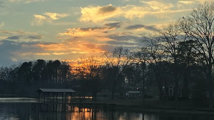 Lighthouse RV Park & Marina Picture 9