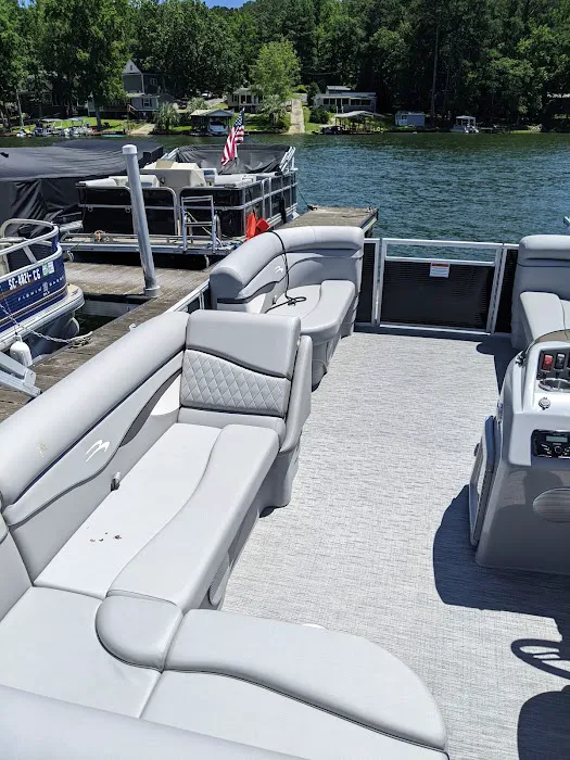 Lighthouse RV Park & Marina Picture 10