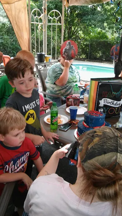 Village Mobile Home Park Picture 5