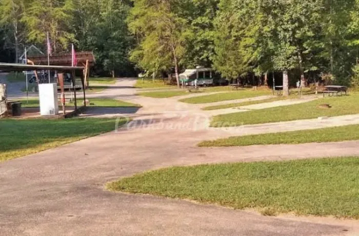 Dragon Mountain RV & Cabin Resort Picture 7