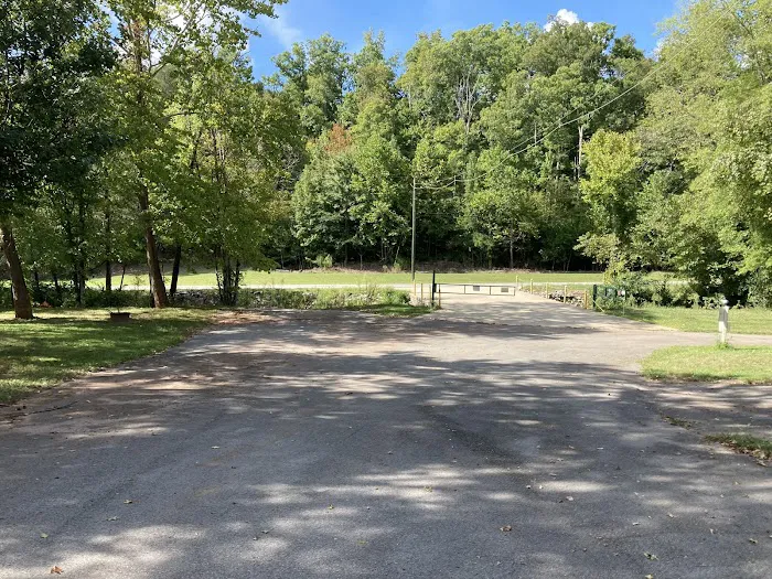 Dragon Mountain RV & Cabin Resort Picture 9